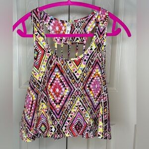 Bella D tank cropped size small